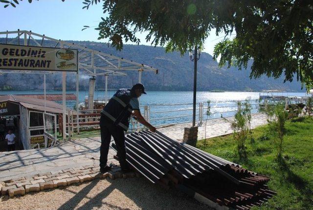 Halfeti’de Kaçak Yapıya Geçit Yok