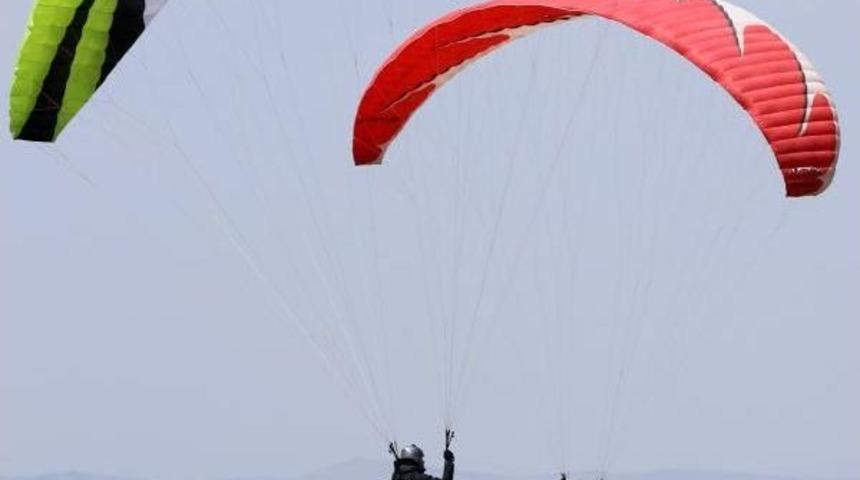 Uluslararası Alidağı Yama&ccedil; Paraş&uuml;t&uuml; Şampiyonasında T&uuml;rkiye-İran &Ccedil;ekişmesi