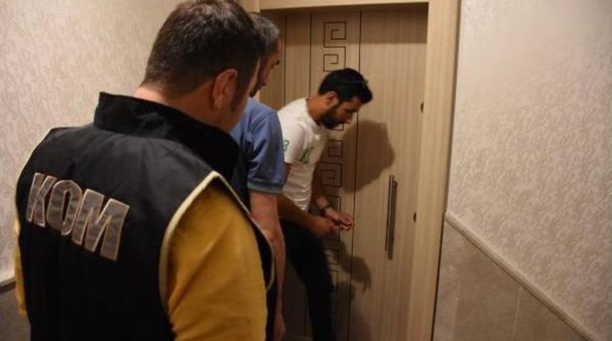 Fet&ouml;'n&uuml;n Yeni Yapılanması 'gaygubet Evlerine' Operasyon: 25 G&ouml;zaltı