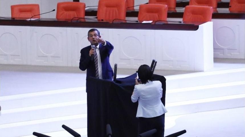 Chp Milletvekillerinin Meclis&rsquo;teki İ&ccedil; T&uuml;z&uuml;k Eylemi Devam Ediyor