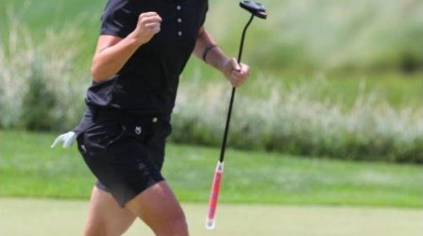 Allen Ve Kaylin Deaflympics'de Altın Madalyanın Sahibi Oldu