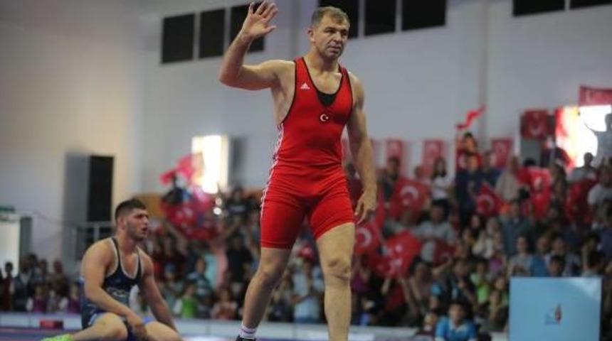 İşitme Engelliler Olimpiyatı'nda T&uuml;rkiye En &Ccedil;ok Madalyayı Minderde Aldı