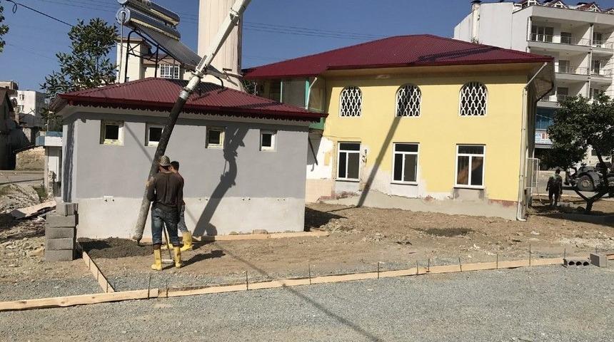 Giresun&rsquo;da Abacıb&uuml;k&uuml; Cami&rsquo;nin &Ccedil;evresi Değişiyor