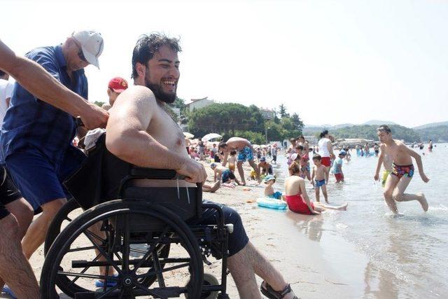 Engelli Vatandaşların Deniz Keyfi