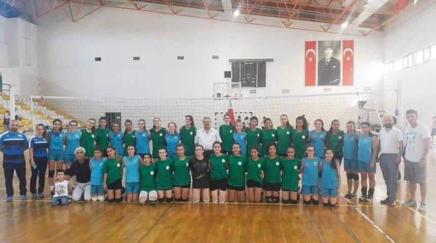 Burhaniye&rsquo;de Dostluk Ma&ccedil;ı 2-2 Bitti