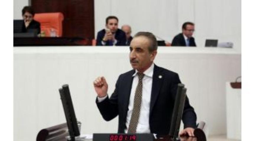 Chp'li Yiğit: İzmir'de Bu Kadar Yangının Arka Arkaya &Ccedil;ıkması Tesad&uuml;f Olamaz