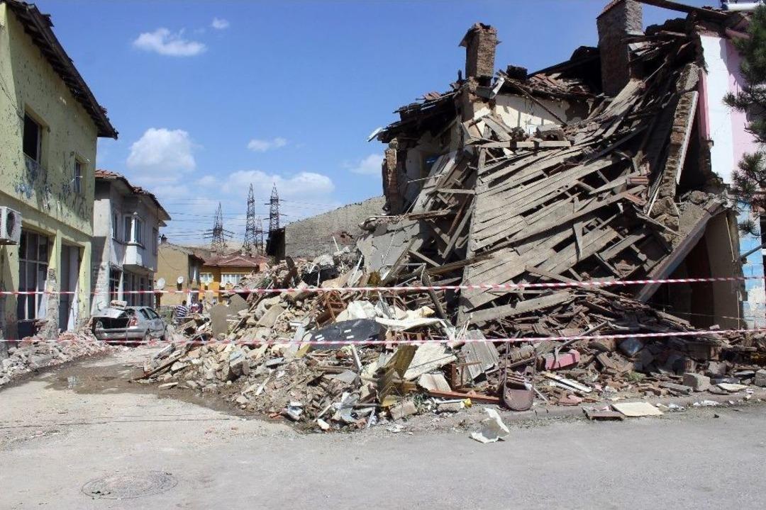 Lokantadaki Patlama Sonrası Yaşananlar G&uuml;venlik Kamerasında