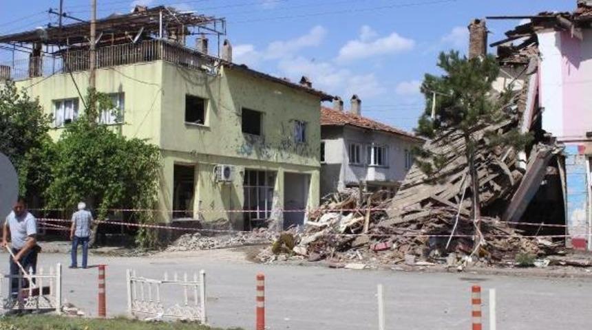 Asker Uğurlaması Faciayı &Ouml;nledi