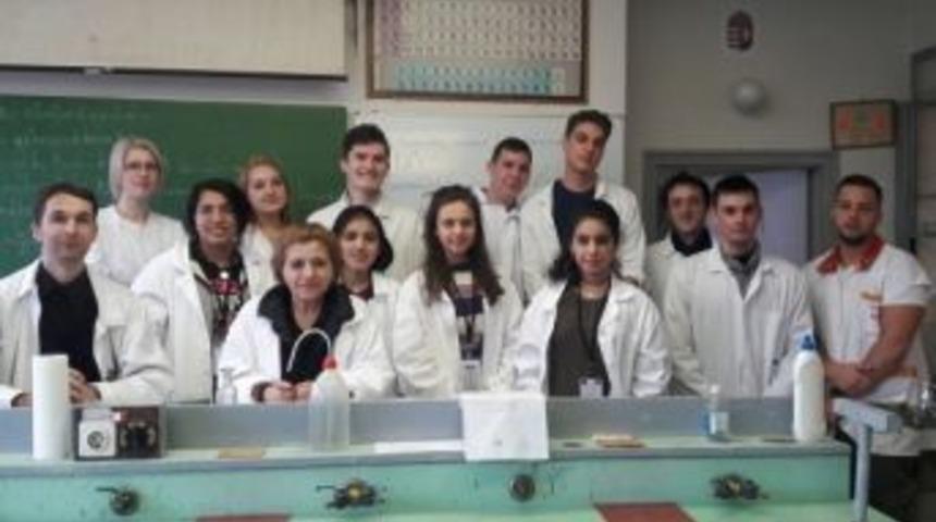 Burhaniyeli &Ouml;ğrenciler Macaristan&rsquo;dan D&ouml;nd&uuml;