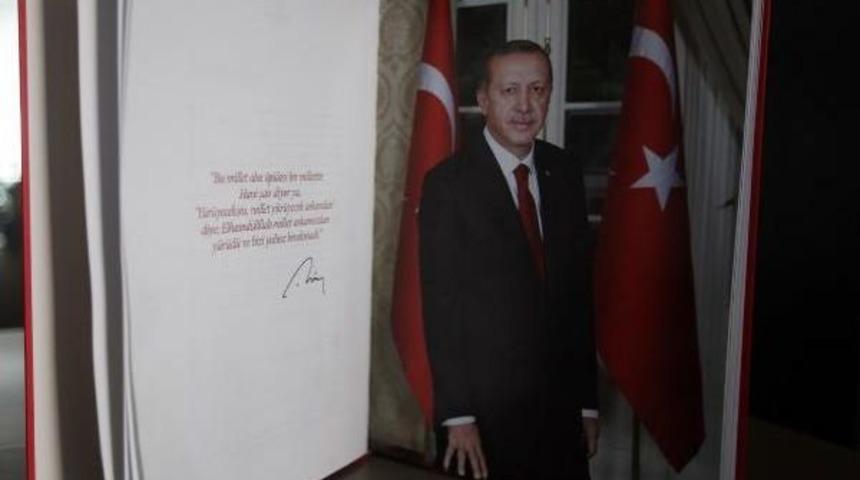 Ak Parti'den 15 Temmuz Milli İradenin Zaferi Araştırma Raporu