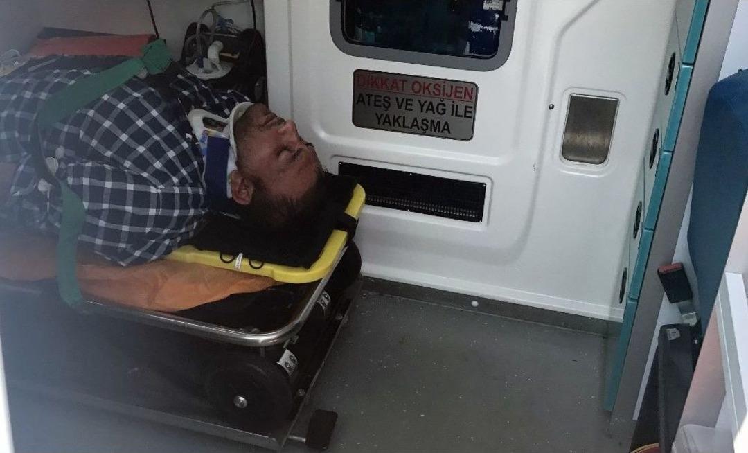 Şişli&rsquo;de Ticari Taksi Beton Bariyerlere &Ccedil;arptı: 1 Yaralı