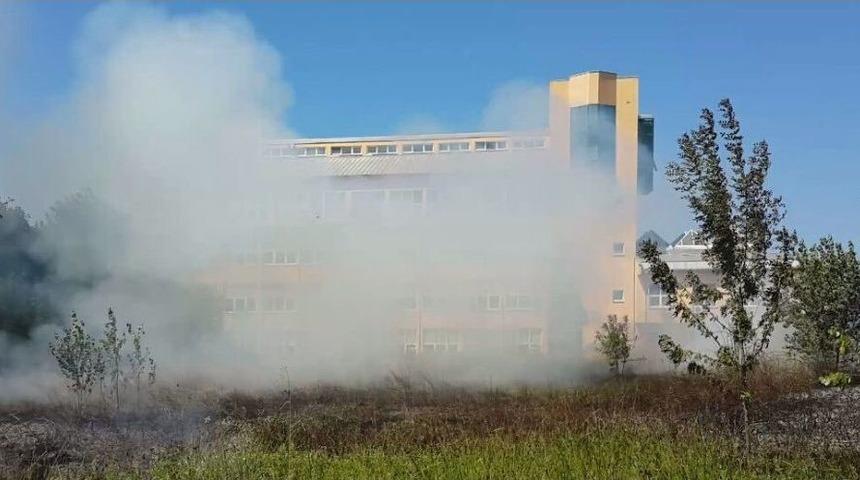 Kt&uuml;&rsquo;deki Yangın Kısa S&uuml;rede S&ouml;nd&uuml;r&uuml;ld&uuml;