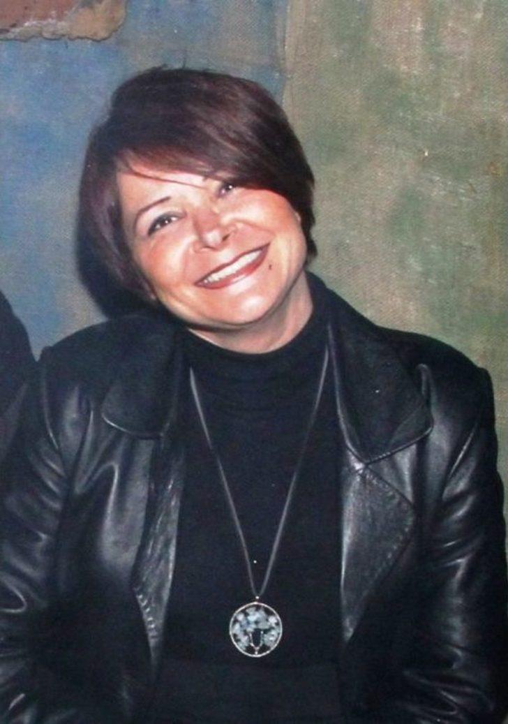 5.kattan Otomobilin Üzerine Düşen Kadın Hayatını Kaybetti G5