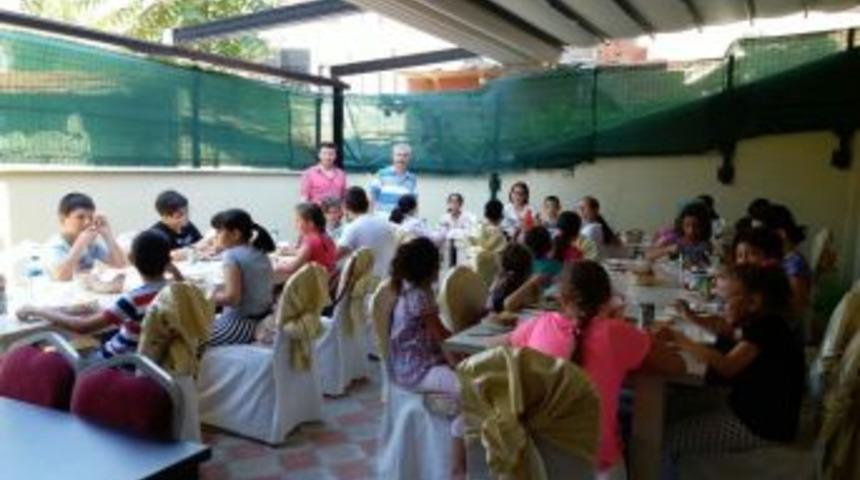 Kur’an Kursu Öğrencileri Kahvaltıda Buluştu