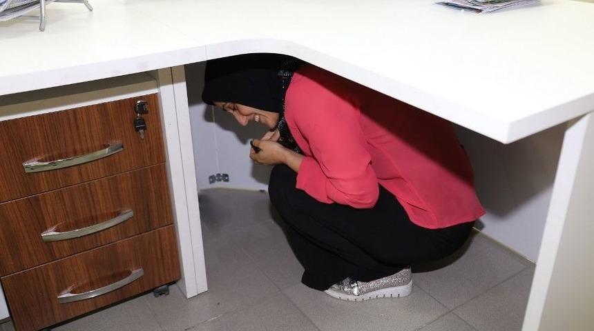 Belediyenin Deprem Tatbikatı Ger&ccedil;eğini Aratmadı