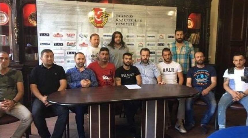 Trabzonsporlu Taraftarlardan Pankart Tepkisi