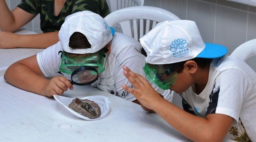 &Ccedil;ocuklar Yaz Tatilini Bilim Ve Sanatla Ge&ccedil;irdi