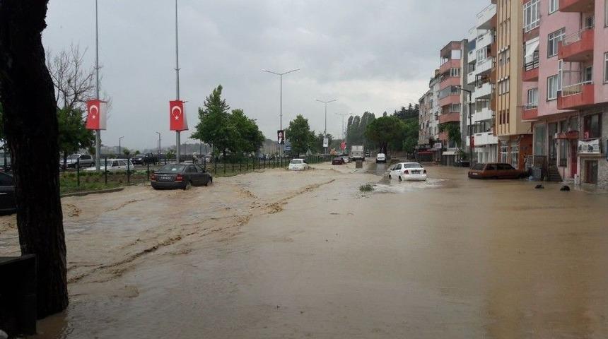 &Ccedil;anakkale&rsquo;de Şiddetli Yağış