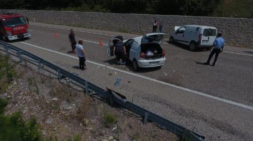 Sinop'ta Kaza: 3 Yaralı