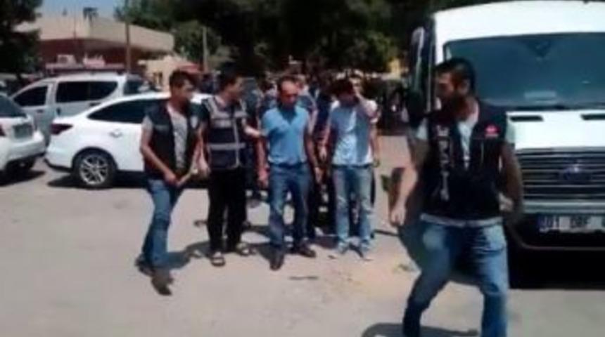 Adana&rsquo;da Uyuşturucu Ticaretinden 8 Kişi Tutuklandı