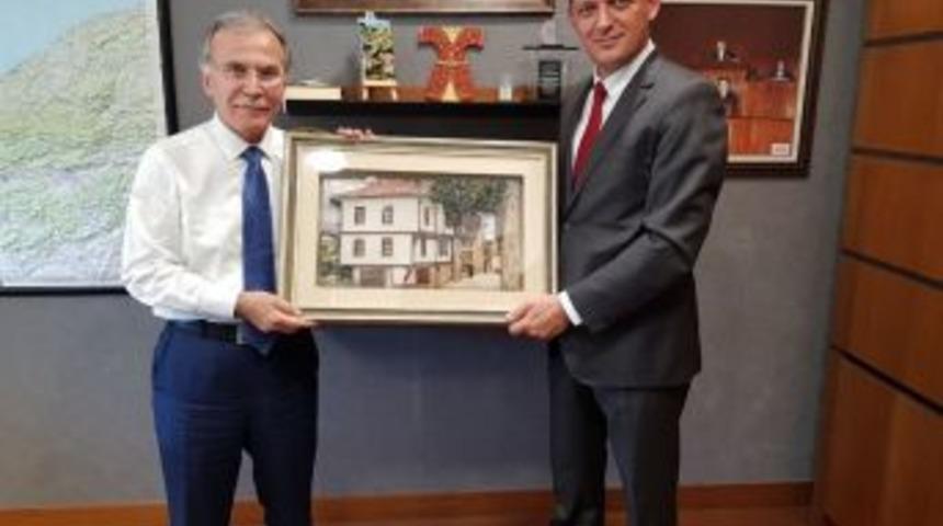 Kaymakam &Uuml;rkmezer&rsquo;den Milletvekili Şahin&rsquo;e Ziyaret