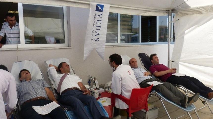 Vedaş Ve Vepsaş&rsquo;tan Kan Bağışı