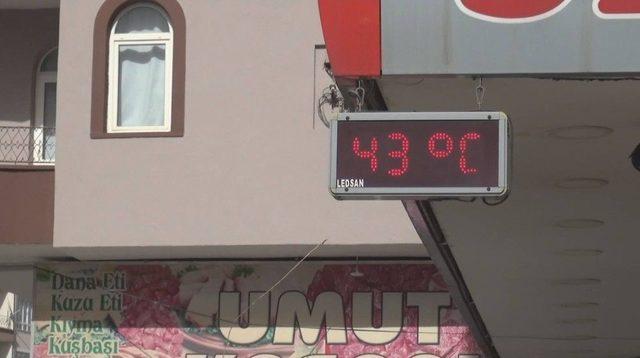 Çorum’da Termometreler 43 Dereceyi Gösterdi