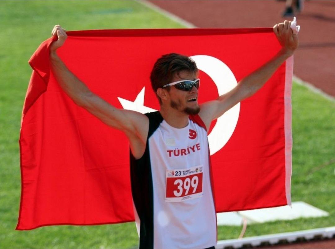 T&uuml;rkiye Atletizmdeki İlk Altınını Olimpiyat Rekoru Kırarak Aldı