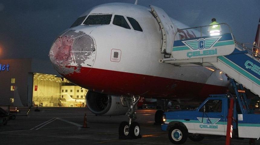 Doludan Hasar G&ouml;ren U&ccedil;ak Kalktığı Alana Geri D&ouml;nd&uuml;