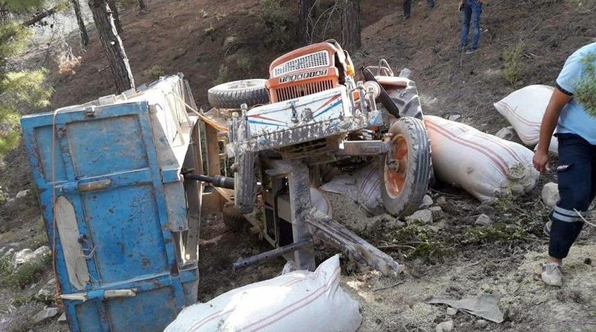 G&uuml;lnar&rsquo;da Trakt&ouml;r U&ccedil;uruma Yuvarlandı: 1 Yaralı