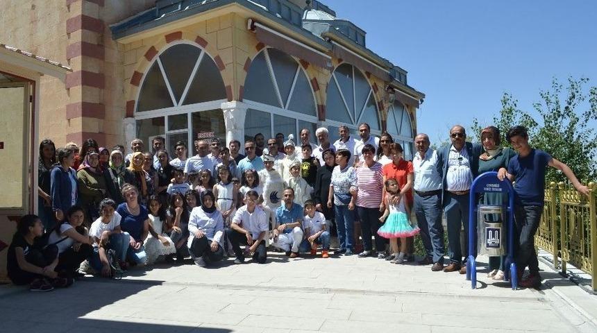 &Ccedil;ocuk Evlerinde S&uuml;nnet Heyecanı