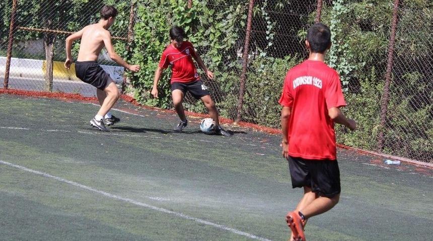 Aydınspor 1923&rsquo;&uuml;n Altyapısı &Ccedil;alışmalara Halı Sahada Devam Ediyor