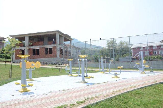 Kartepe’de Mahalle Konağı Tamamlanıyor