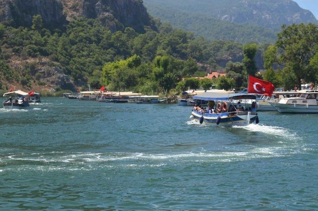 Muğlalı Turizmciler Dalyan Kanalı&rsquo;na Toplama Merkezi İstiyor