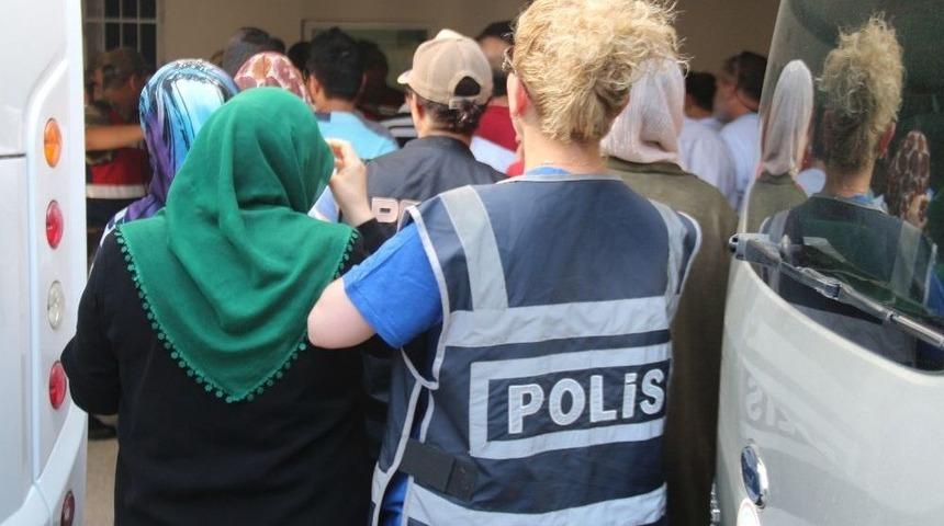 Elazığ&rsquo;da Fet&ouml; Operasyonunda 13 Ş&uuml;pheli Adliyeye Sevk Edildi