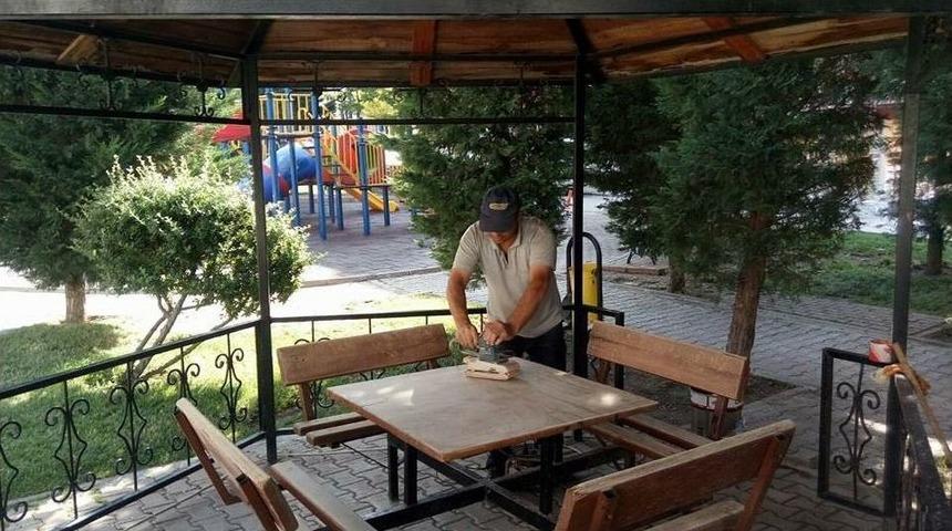 Pursaklar&rsquo;ın Parkları Kau&ccedil;ukla Kaplanıyor