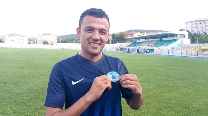 K&uuml;tahyaspor&rsquo;un Yeni Transferi Tursanli Rustamav: K&uuml;tahya&rsquo;ya Şampiyonluk İ&ccedil;in Geldim