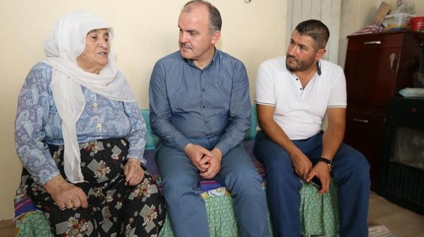 Pamukkale Belediyesi 200 Ailenin Y&uuml;z&uuml;n&uuml; G&uuml;ld&uuml;rd&uuml;