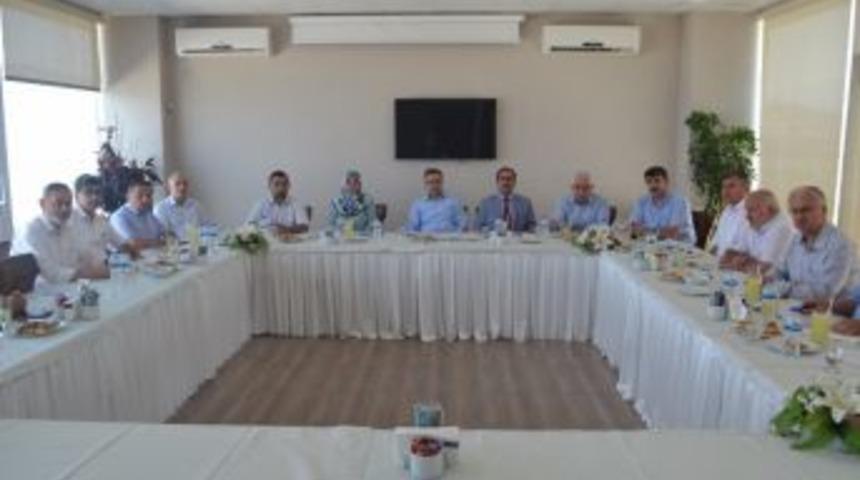 M&uuml;ft&uuml;ler Gemlik&rsquo;te Toplandı