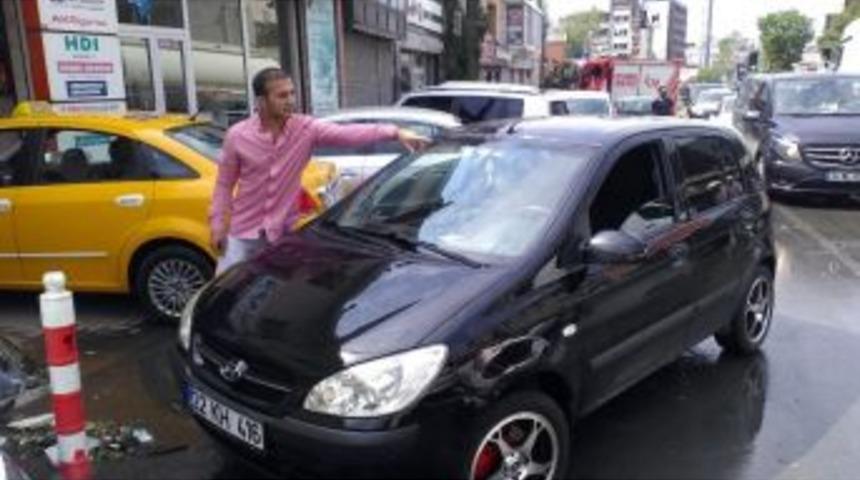 (&ouml;zel Haber) Dolu Yağışında Arabası Zarar G&ouml;ren Vatandaşlar Soluğu Oto Sanayide Aldı