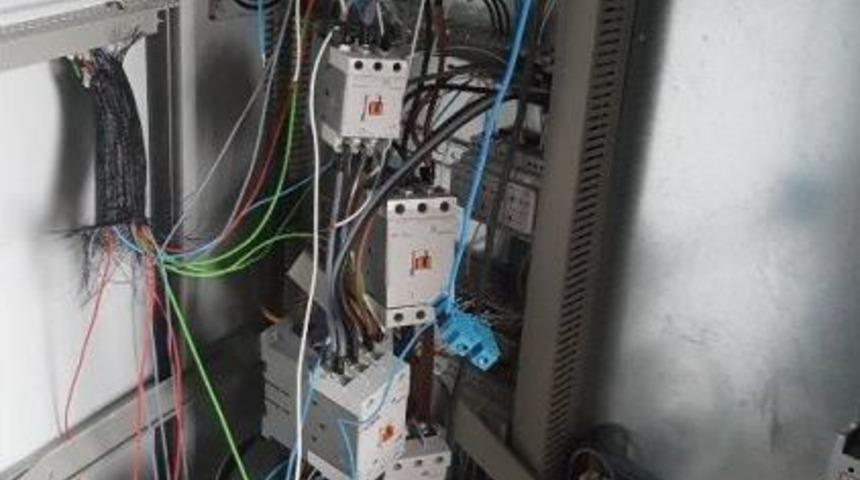 Şelalelin De Kablolarını Kesip Trafosunu Par&ccedil;aladılar