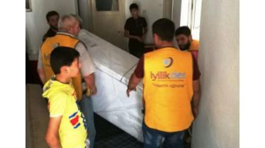 İyilikder Kayseri&rsquo;de Beyaz Eşya Dağıttı