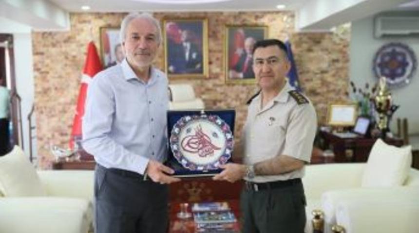 Albay Mustafa Uğur Veda Ziyaretlerine Başladı