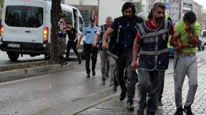 Motosiklet Hırsızları Yakalandı