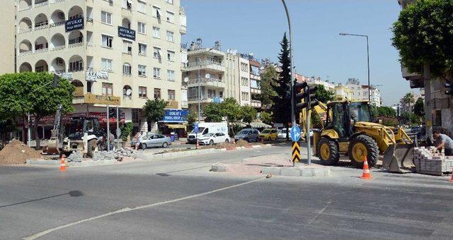 Büyükşehir’den Trafik Yoğunluğuna Neşter