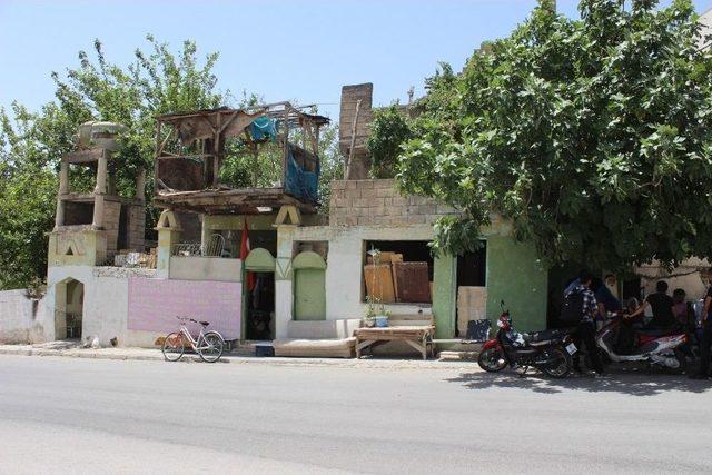 El-fakir Hacı Abuzer Baba Türbesi 1 Haftada 3 Kez Soyuldu