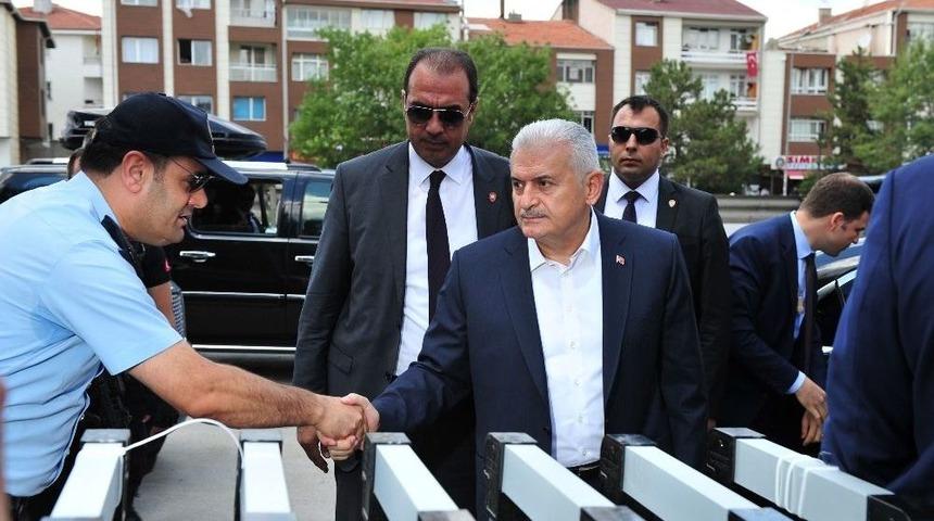 Başbakan Yıldırım Cuma Namazını G&ouml;lbaşı&rsquo;nda Kıldı