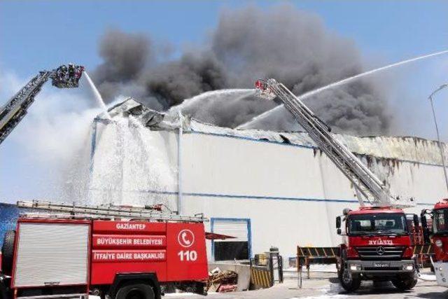 Gaziantep'te Fabrika Yangını (2) - Yeniden