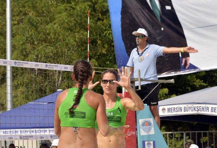 Mersin’de Plaj Voleybolu Heyecanı G2