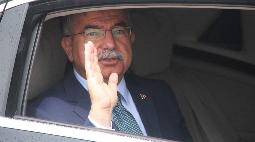 Bakan Yılmaz: "15 Temmuz&rsquo;u Nesillere Aktarmak Eğitimin G&ouml;revidir"